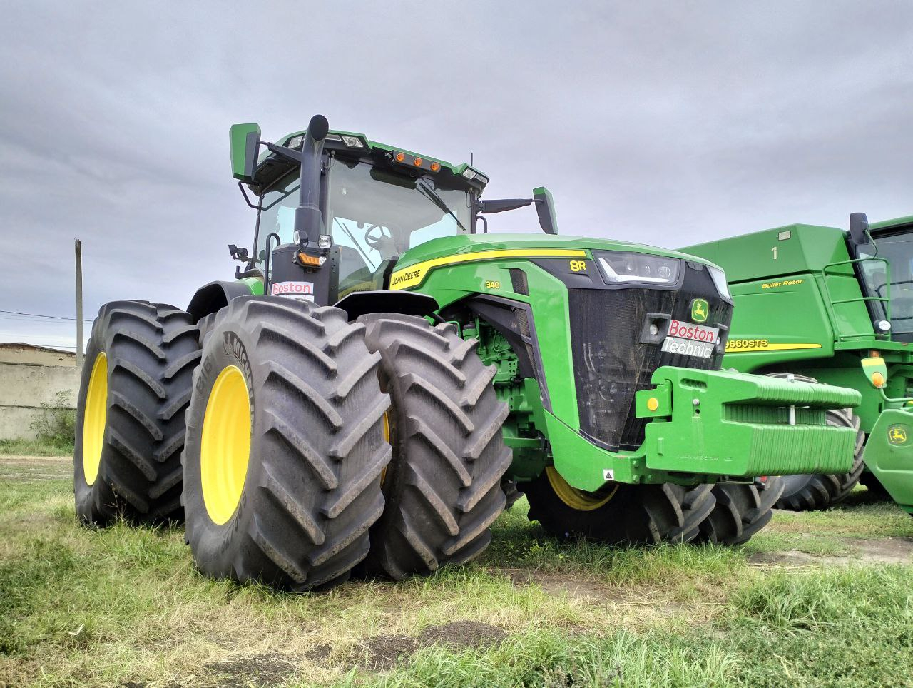 Трактор John Deere 8R 340 (Джон Дир) :: КОМИССИЯ