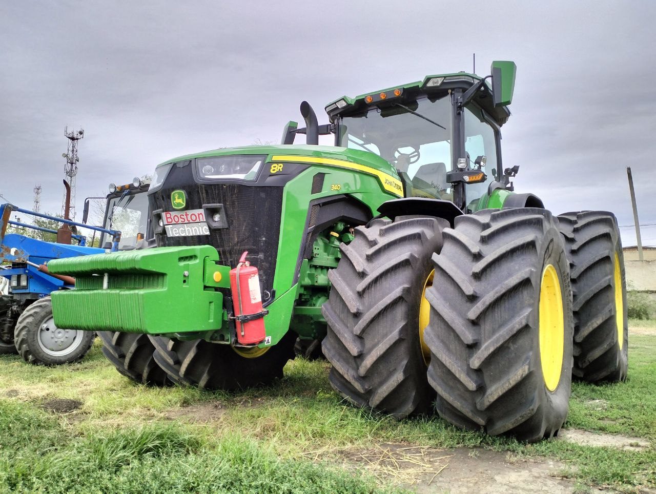 Трактор John Deere 8R 340 (Джон Дир) :: КОМИССИЯ