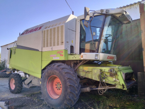 Зерноуборочный комбайн Claas Mega 360, 2006 