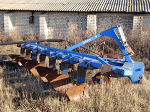 Плуг скоростной комбинированный универсальный ПСКу - 9