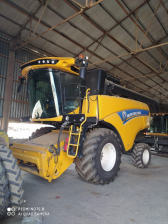 Зерноуборочный комбайн New Holland 6.80