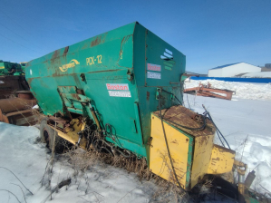 Раздатчик смеситель кормов БобруйскАгромаш РСК-12