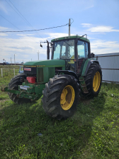 Трактор  John Deere  6800