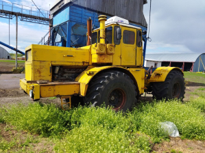 К-700 Кировец 1986