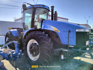 Трактор New Holland T 9040