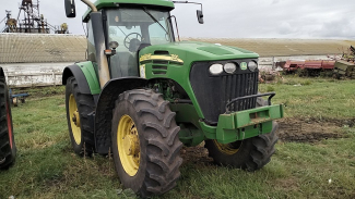 Трактор Колесный John Deere 7820