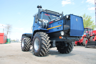Трактор ХТЗ Т-150 с мощным двигателем ЯМЗ 238