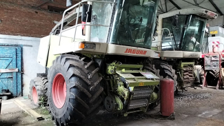 Claas Jaguar 840 Комбайн