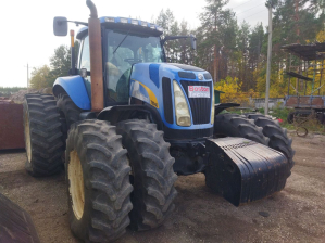 Трактор  New Holland  T8040