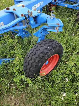 Оборотный плуг LEMKEN Евро Титан 10 фото 2