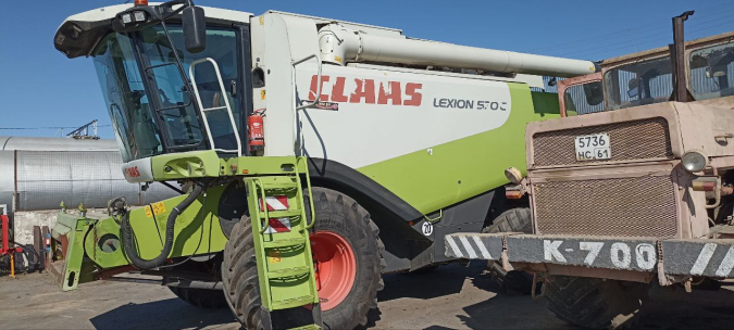 Комбайн  Зерноуборочный Claas Lexion 570C фото 1