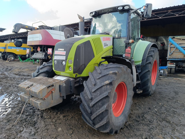 Трактор Claas Axion 850  фото 1